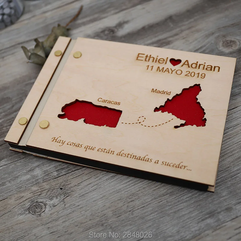 دفتر ضيوف الزفاف المحفور على ا - مراجعة Custom Star Map وسعره