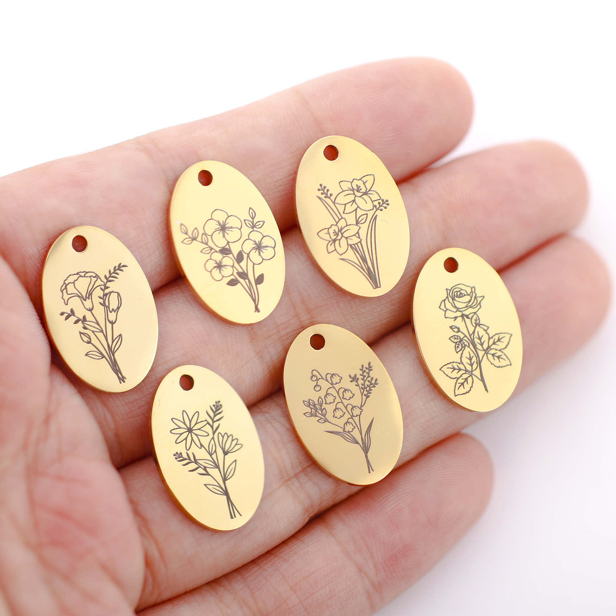 الفولاذ المقاوم للصدأ البيضاوي - مراجعة Birth Flower Necklace وسعره
