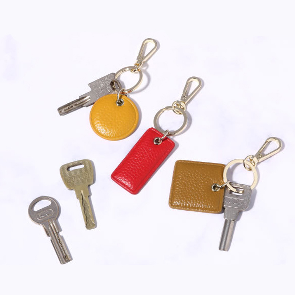 رسائل مخصصة الجلود المفاتيح مش - مراجعة Monogram Keychain Leather وسعره